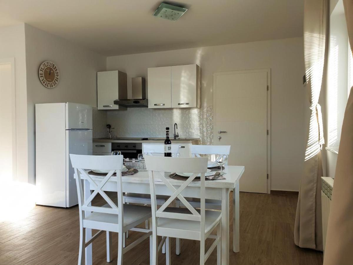 Premium Apartments Adore Novalja Buitenkant foto