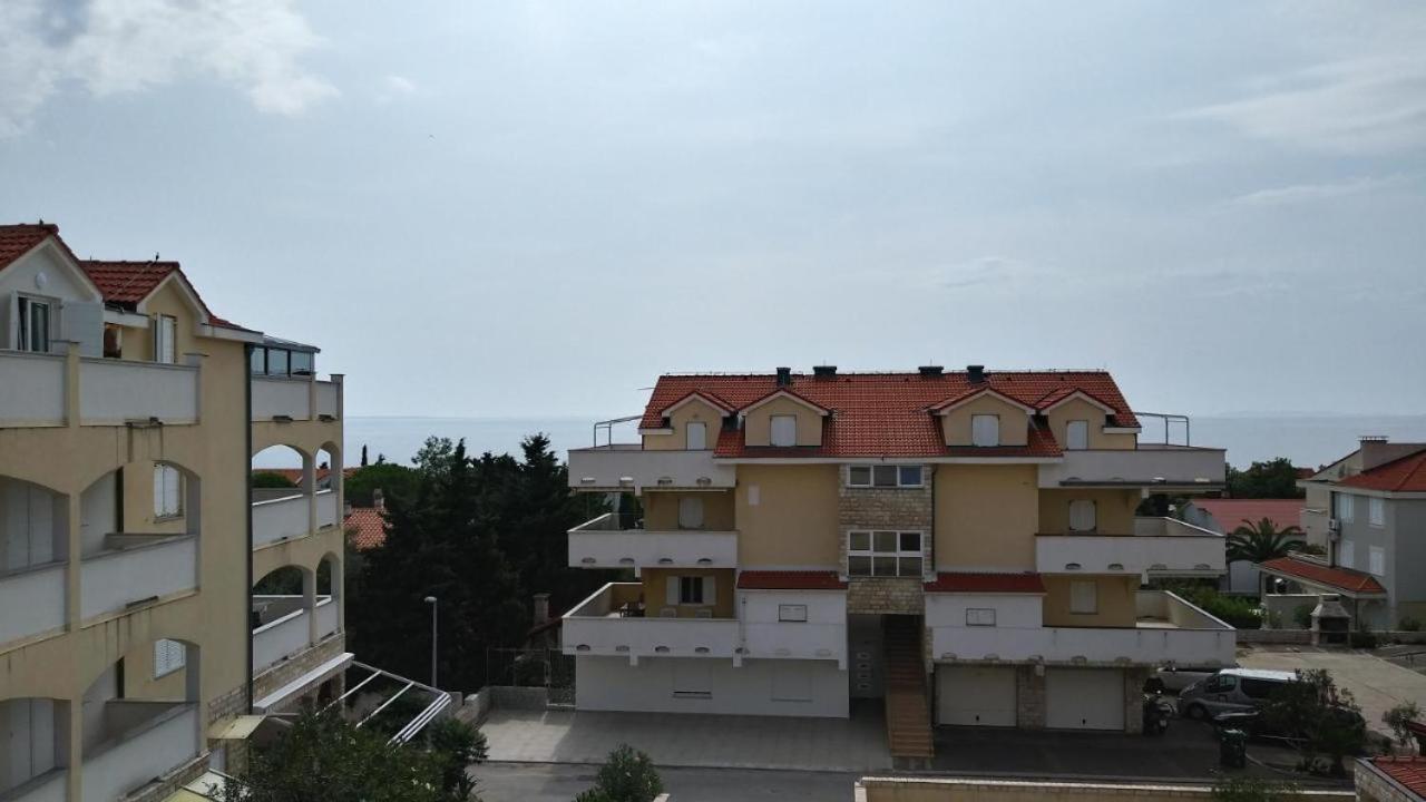 Premium Apartments Adore Novalja Buitenkant foto