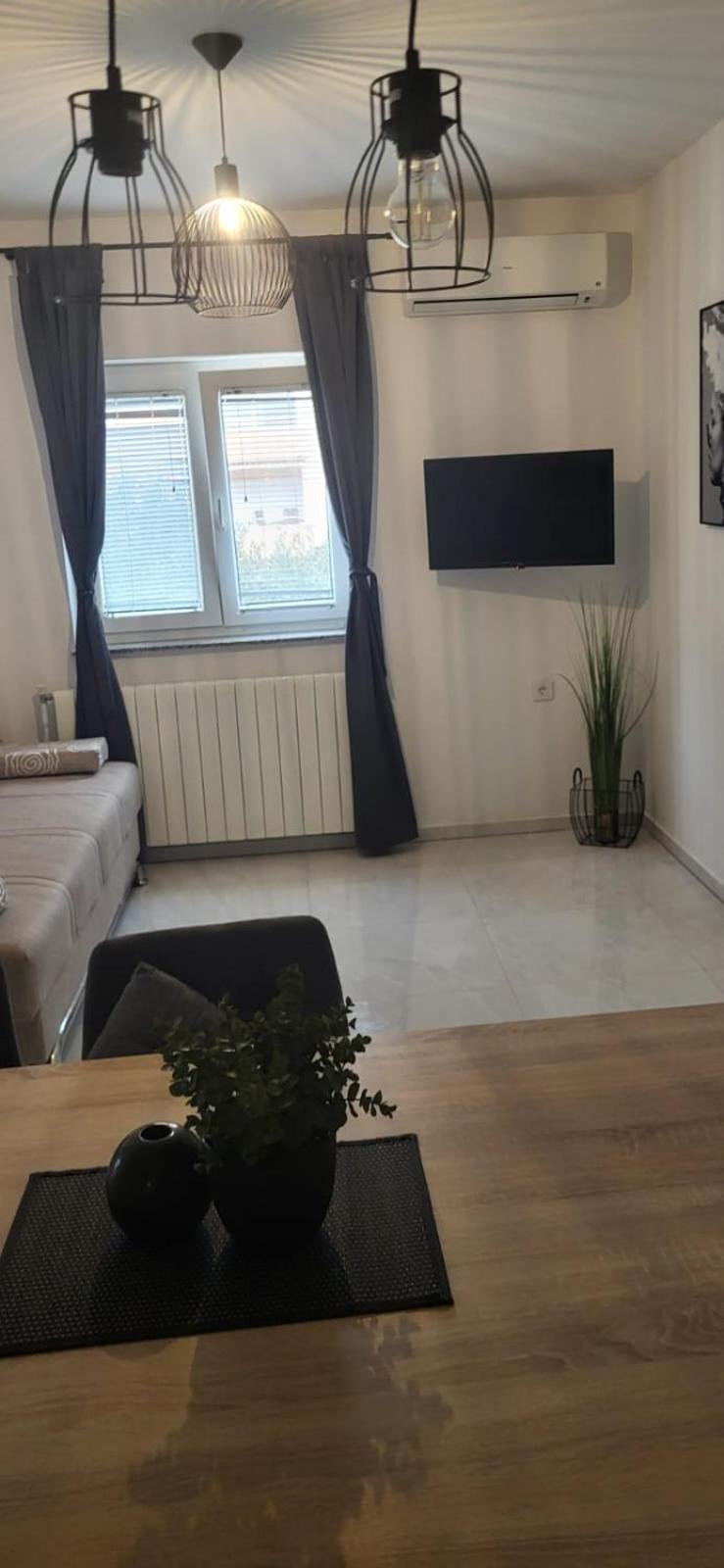 Premium Apartments Adore Novalja Buitenkant foto